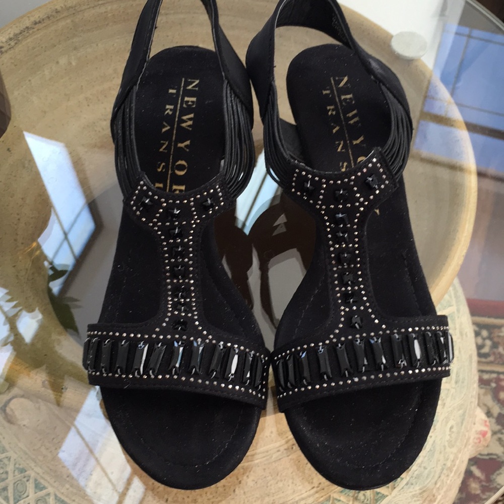 New York Transit black sparkle wedge shoe 7.5